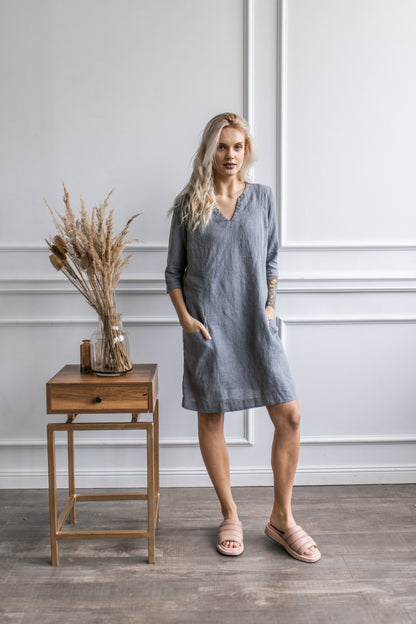 Linen dress with pockets