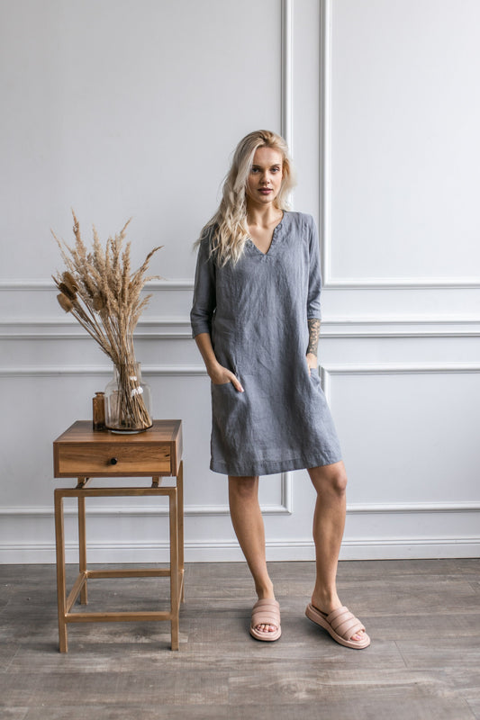 Linen dress with pockets